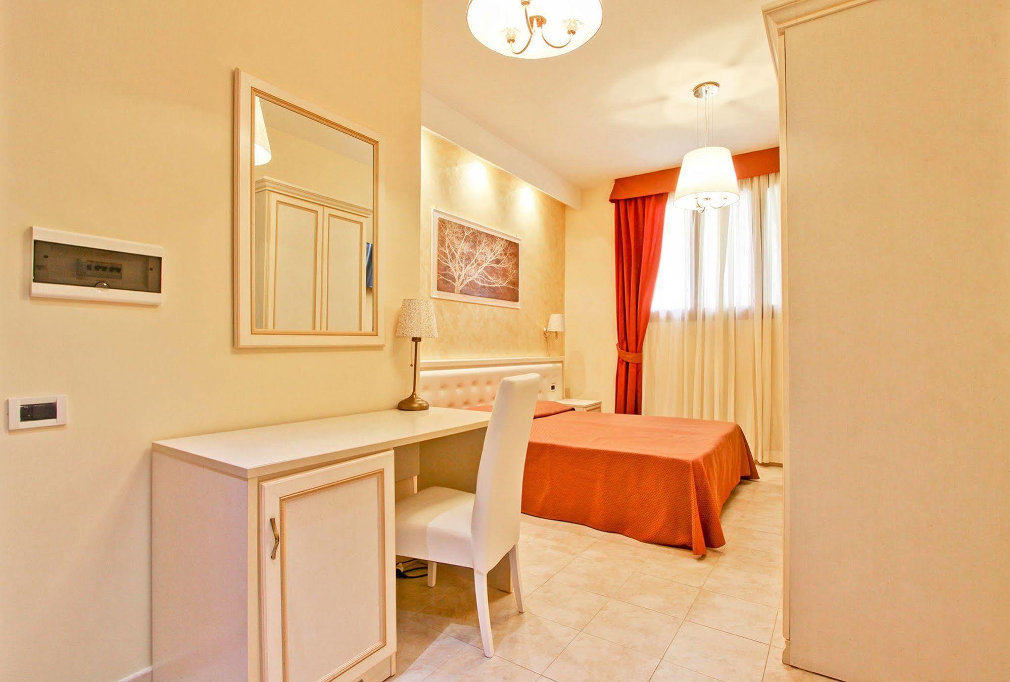 Hotel Il Villino Rome Bagian luar foto